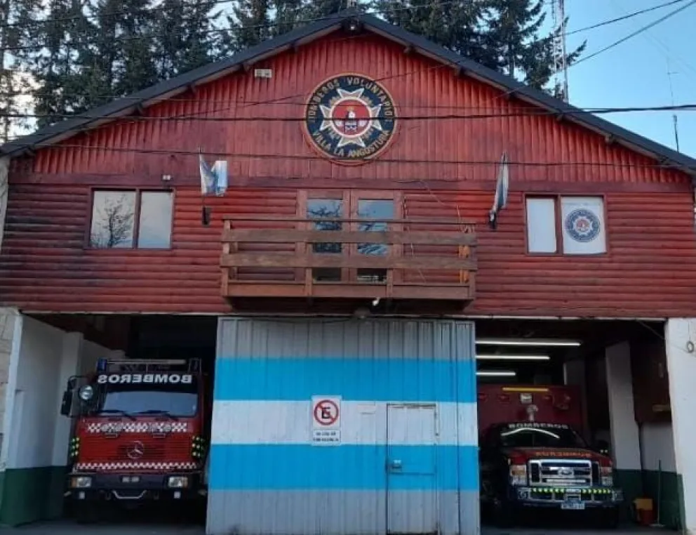 Reconocen la labor del bombero Ismael Ayala, quien halló el cuerpo de Ezequiel Vergara
