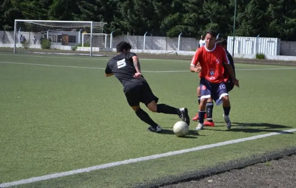 Sin partidos por el libre de la liga, se recupera los minutos restantes de Muelle vs Apen Hue