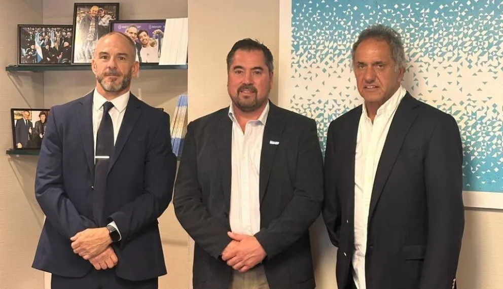 Daniel Scioli recibió al intendente Murer: se busca potenciar el turismo en la Angostura