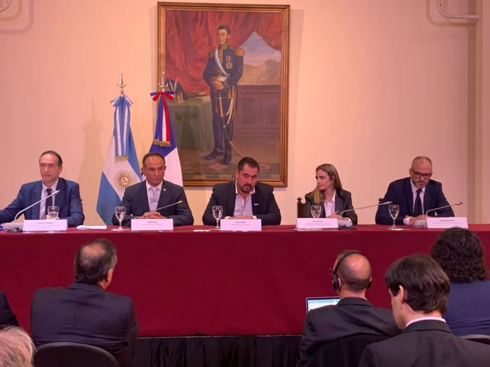 Angostura impulsa una alianza estratégica con Francia para fomentar el desarrollo sostenible