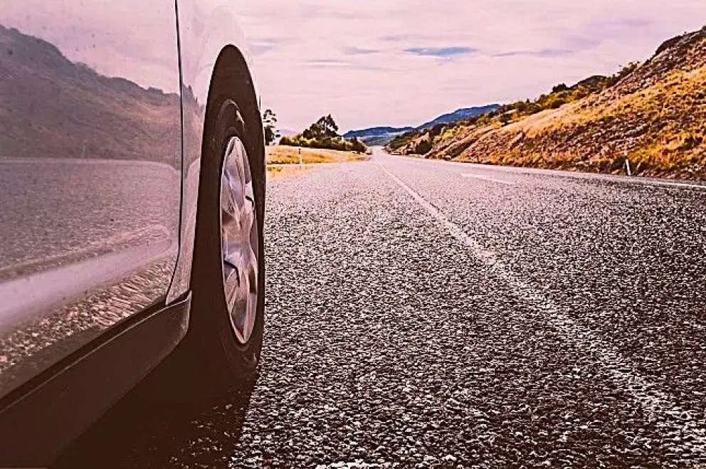 Juguete Rabioso: hoy compartimos: "Ejercicio”, de Hernán Lasque