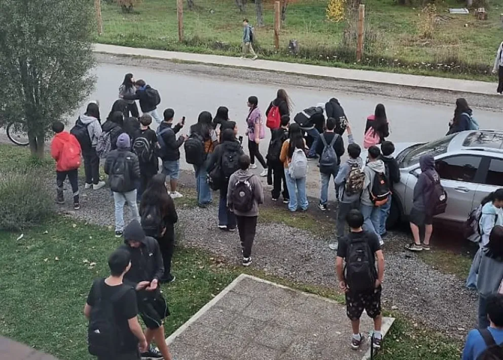 Ormeño anunció que el municipio activa protocolos por violencia en escuelas y suicidio adolescente