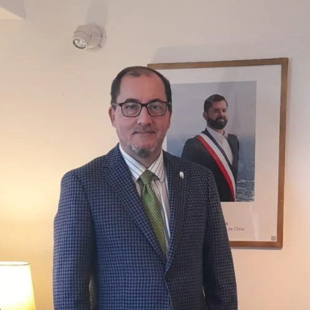 El Cónsul de Chile atenderá en Angostura para trámites de cambio de domicilio electoral