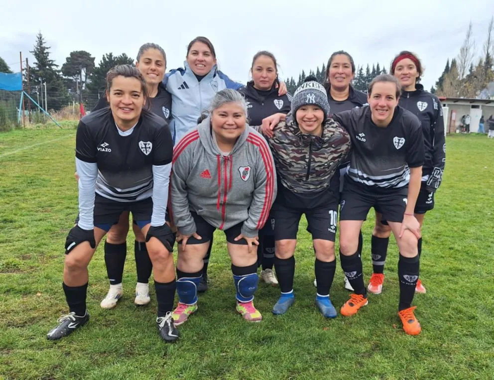 La Peña FC logró el tercer puesto en la Liga Municipal de Bariloche