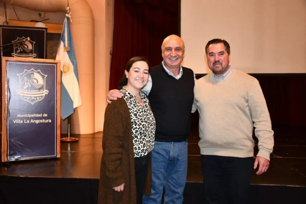 La Angostura celebró el Día del Voluntario y la Solidaridad con un emotivo acto 