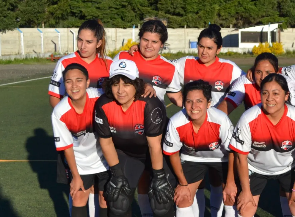 Vuelve el fútbol femenino a la Liga Quetrihue con el Torneo “María del Carmen Pereira”