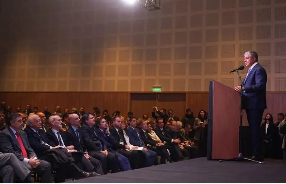 Figueroa pidió un perfil turístico para el Paso Cardenal Samoré y más rutas de integración con Chile