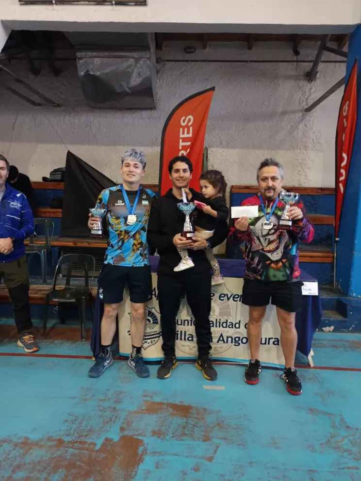 El Barbagelata vibro con más de 150 inscriptos en el torneo de Tenis de Mesa