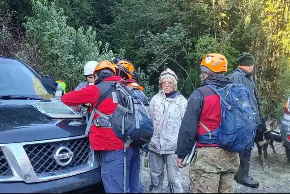 Carlos Ancapichun lleva casi un mes desaparecido y su familia apunta contra Chile por el abandono de la búsqueda